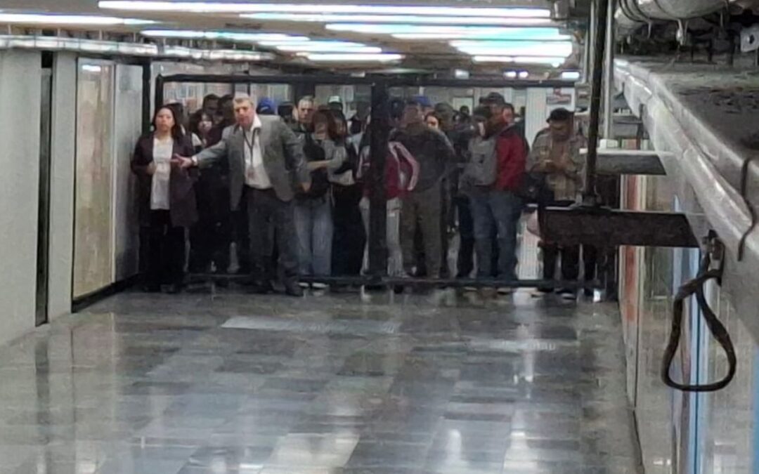 Metro CDMX, con dosificación de usuarios en 7 líneas