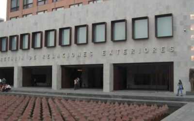 México prepara queja ante CIDH por muertes de connacionales bajo custodia de ICE