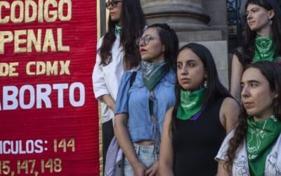 Exigen feministas al Congreso de la CDMX eliminar el aborto como delito del Código Penal