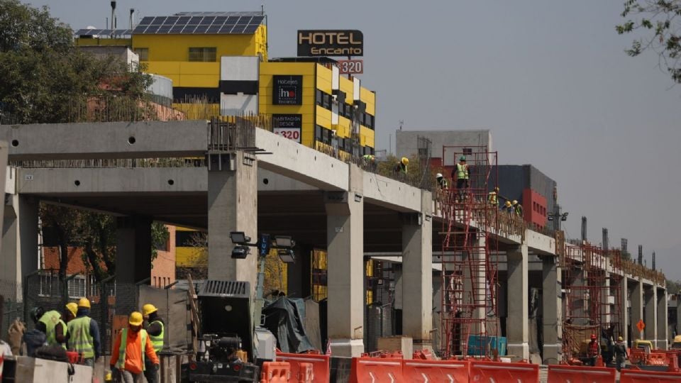 Trabajadores del Metro advierten riesgos de seguridad por la falta de mantenimiento y construcción del tramo elevado en la Línea 2