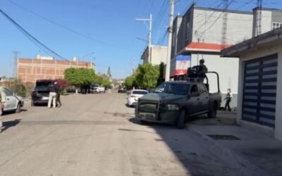 Detienen a ocho policías de Guanajuato acusados de trabajar para un grupo criminal