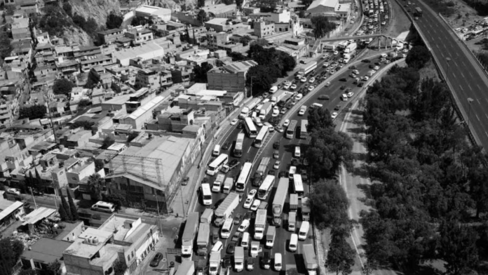 Caos el regreso de los vacacionistas a la CDMX