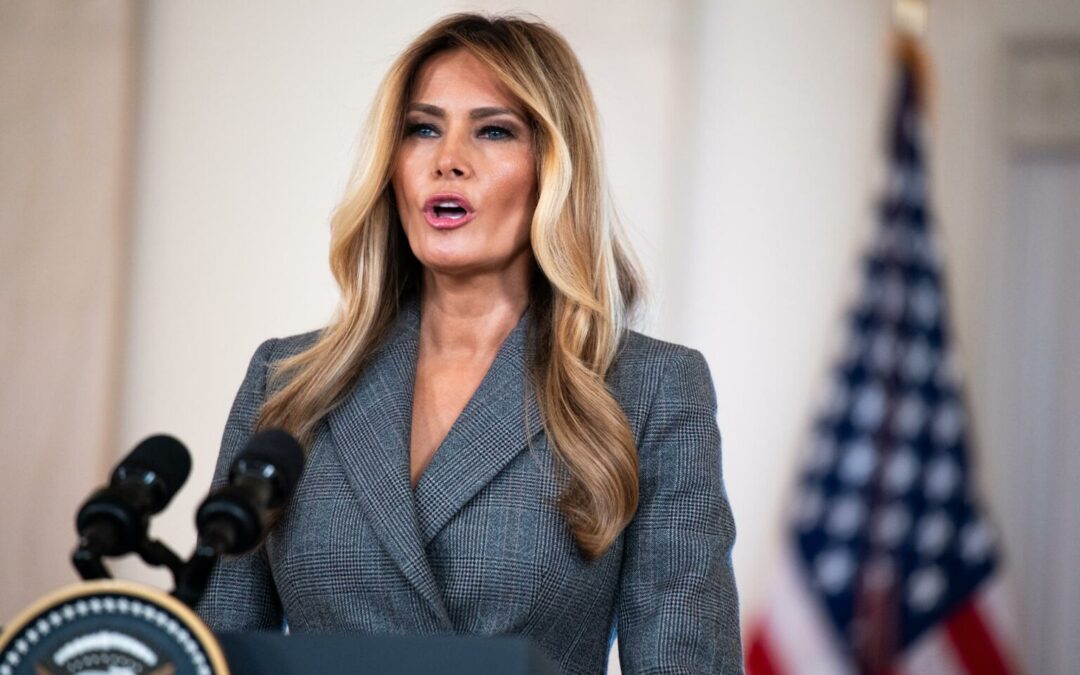 Melania Trump niega haber tenido una relación cercana Jeffrey Epstein y Ghislaine Maxwell
