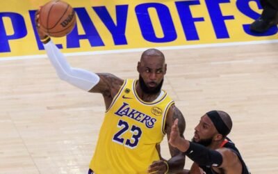 Playoffs NBA; Lakers toma ventaja en la serie