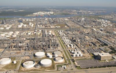 Produce Deer Park el doble de combustibles que las 7 refinerías en México; y con la mitad de trabajadores.