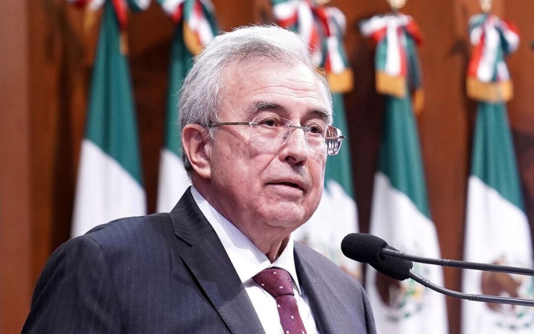 Decidirá la FGR si serán o no extraditados a EU el gobernador de Sinaloa, Rubén Rocha y 9 personas más.