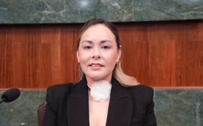 Yeraldine Bonilla,  Gobernadora Interina de Sinaloa. (Era la Sria. Gral. de Gobierno con Rocha Moya)