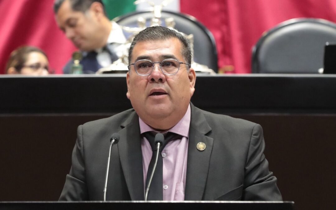 Iniciativa en C.de Diputados para garantizar apoyo a jornaleros agrícolas indígenas migrantes.