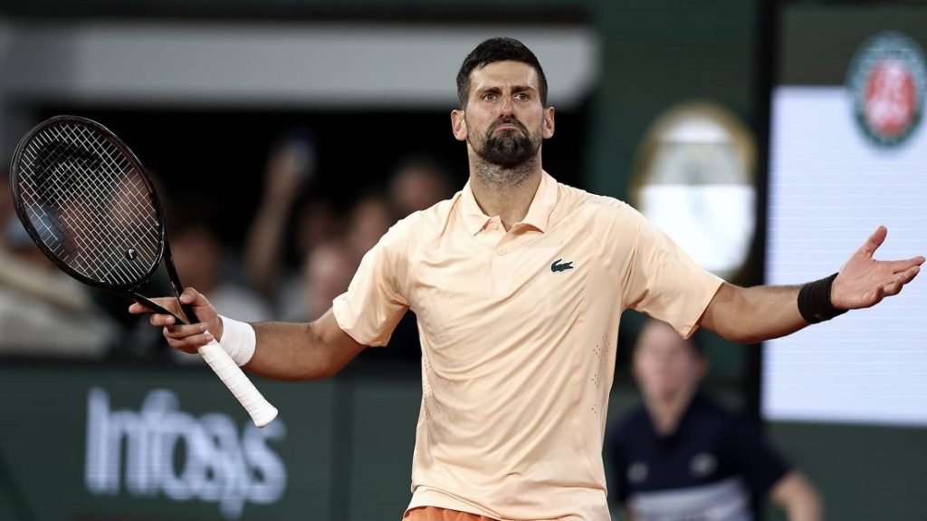 Avanzan Djokovic y Zverev a tercera ronda en París