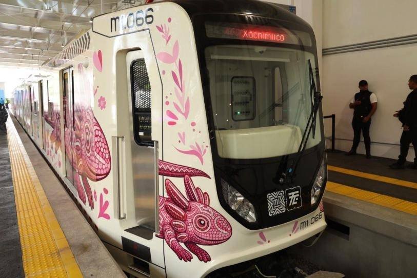 Clara Brugada reabre Tren Ligero con nueva flota y capacidad para 270 mil usuarios diarios