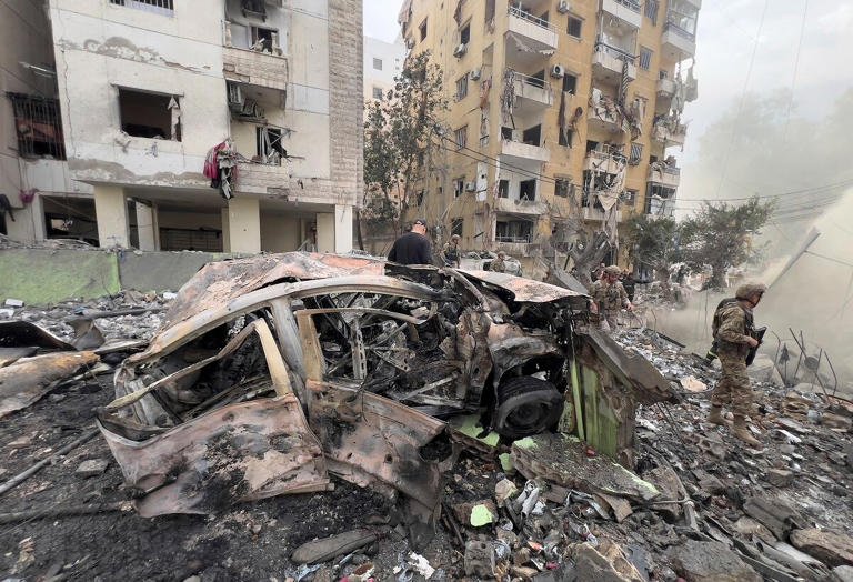 Israel lanzan ataques contra Hezbolá en Líbano pese a tregua