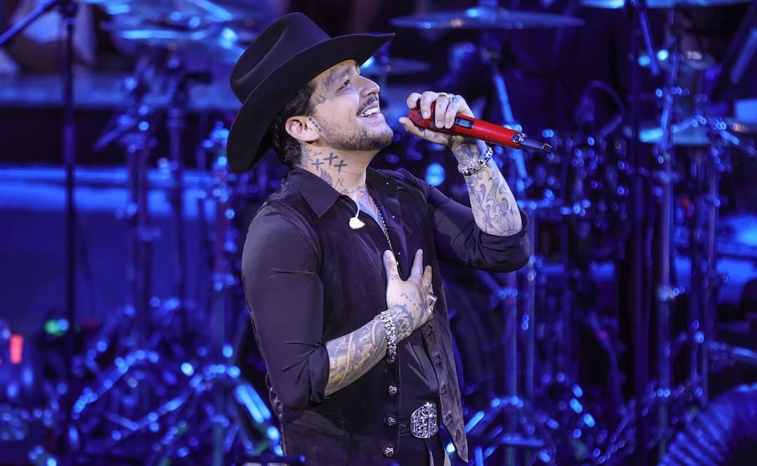 Christian Nodal le canta al desamor en “Miel con licor”, su nuevo sencillo