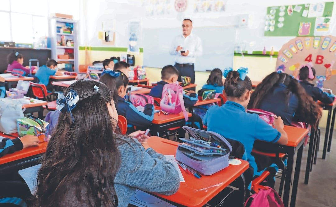 Comités en defensa de la Nueva Escuela Mexicana exigen reestructuración en la SEP