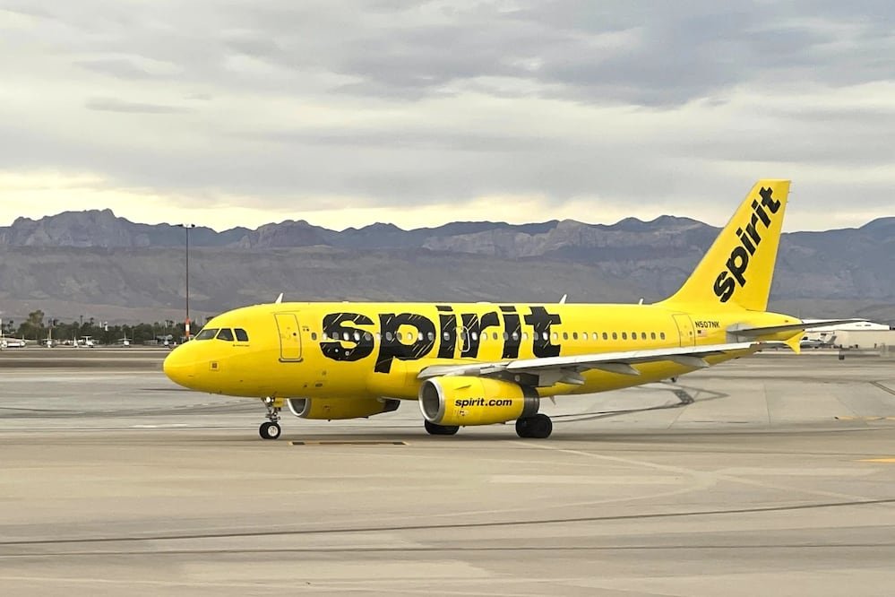 Por cierre de Spirit, países activan planes para atender a miles de viajeros