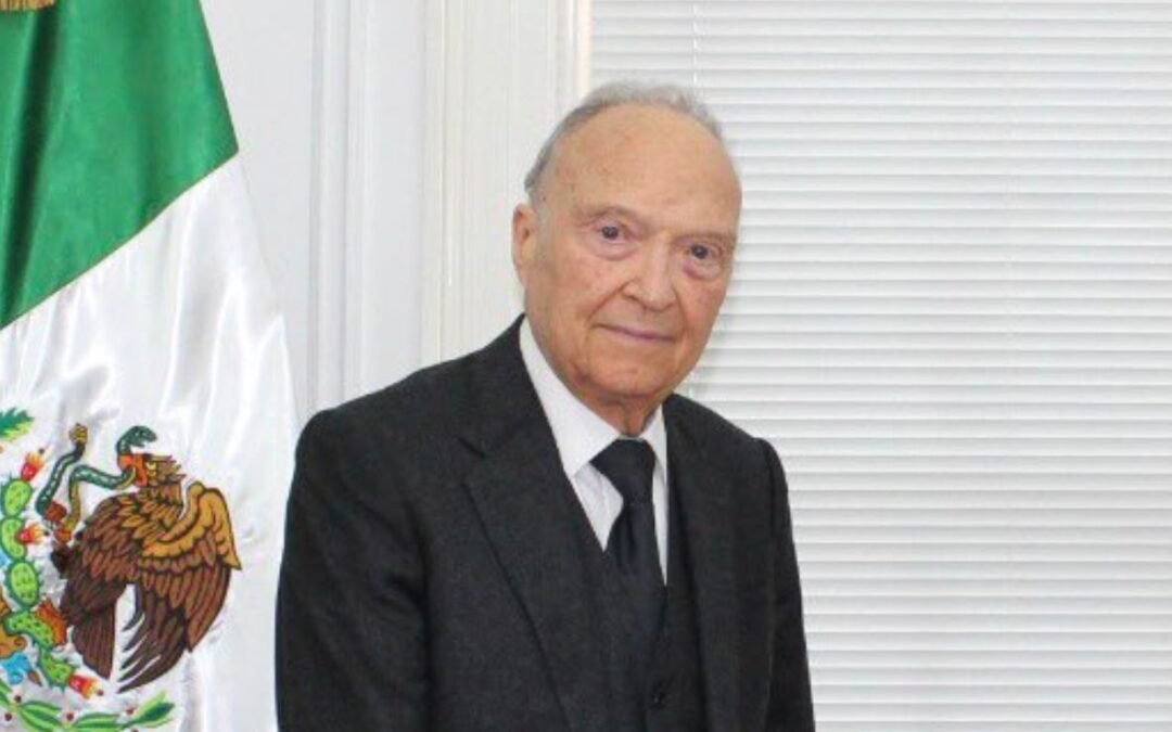 Embajador Gertz Manero presenta cartas credenciales al rey Carlos III