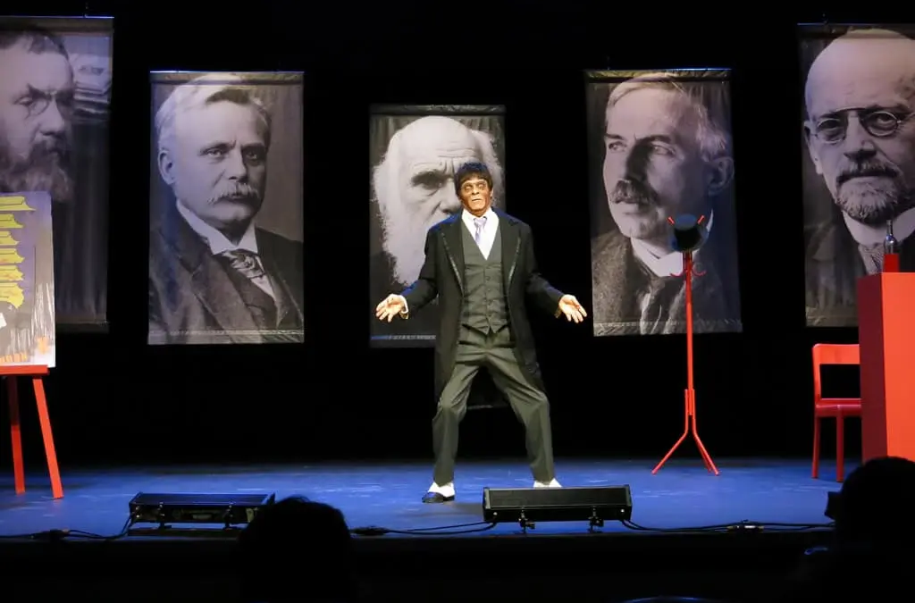Alejandro Jodorowsky cierra su etapa teatral con El gorila en México