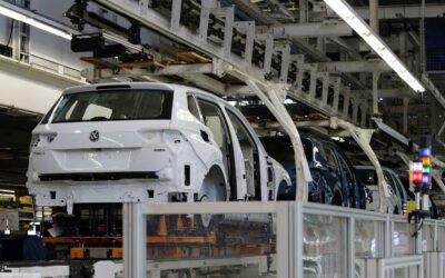 Exportación de autos de México crece un 11.43 % anual en abril