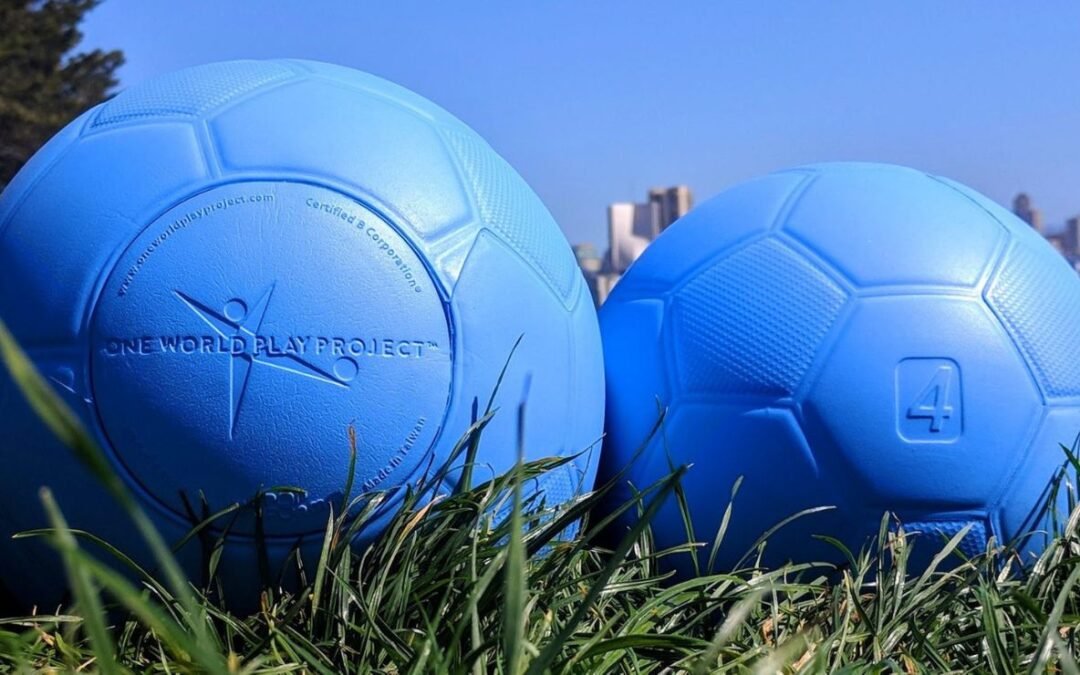 Desaparecen más de 15 mil balones imponchables donados a niños de escasos recursos