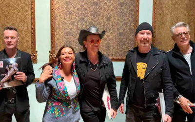 Clara Brugada invita a U2 a presentarse en el Zócalo capitalino