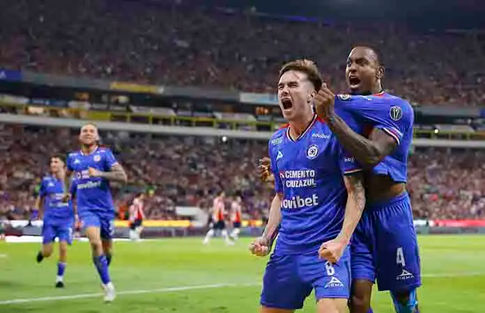 Cruz Azul vence al Guadalajara