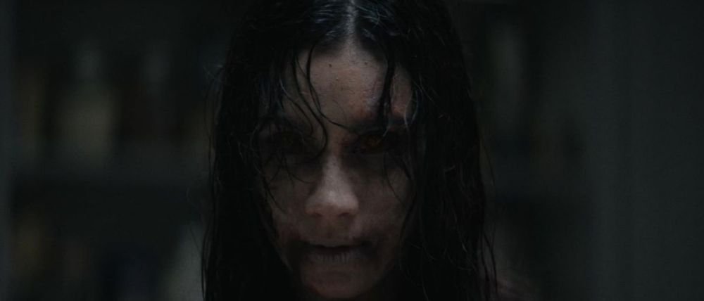 ‘Evil Dead: En llamas’: Se ha lanzado el tráiler de la película más sangrienta y visceral de la saga