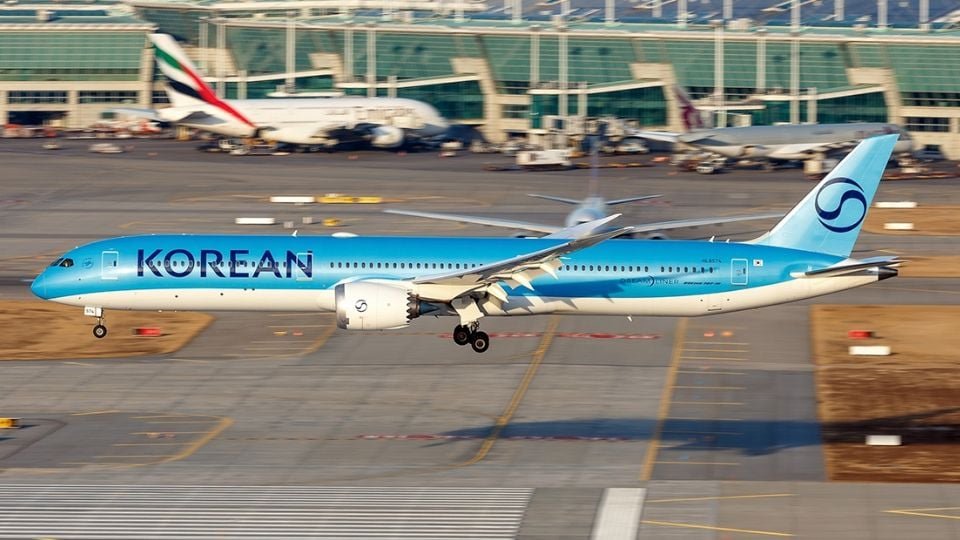 Aerolíneas surcoreanas recortan más de 900 vuelos por alza del combustible tras conflicto en Medio Oriente