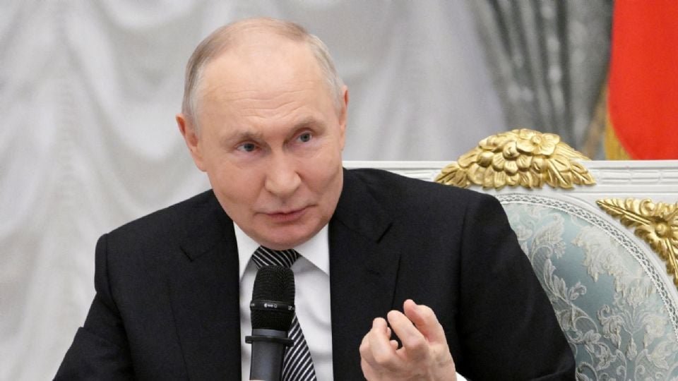 Putin promulga ley que permite desplegar militares en otros países para proteger a rusos