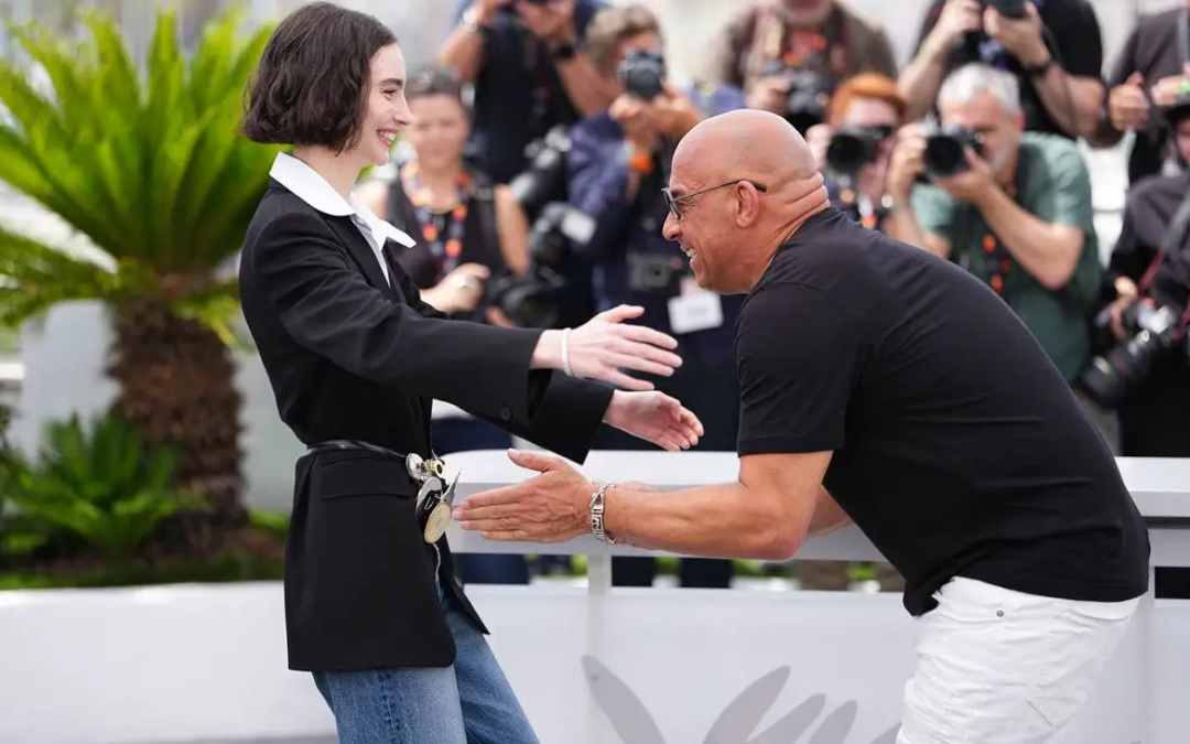 Hija de Paul Walker conmueve a Vin Diesel durante homenaje en Cannes