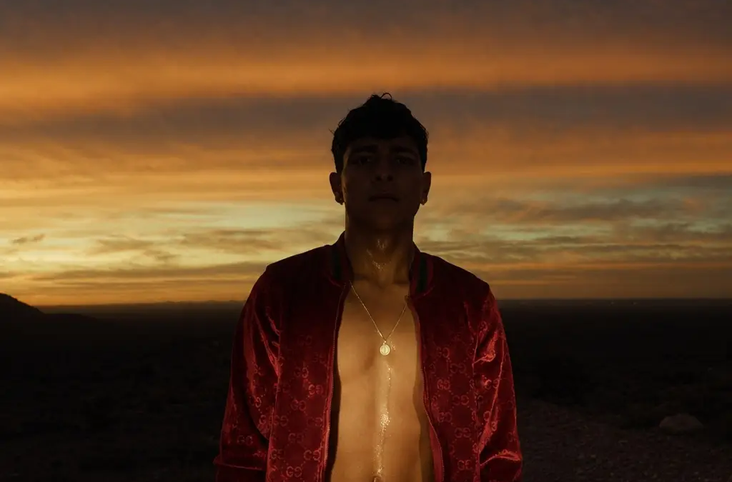 ‘En el camino’, película gay dura y dolorosa, pero llena de esperanza