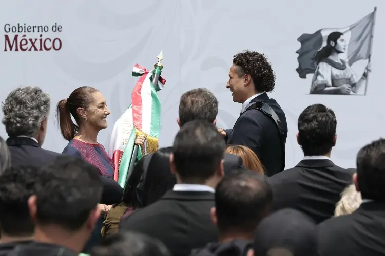 México recibe el abanderamiento presidencial antes de su debut en el Mundial 2026