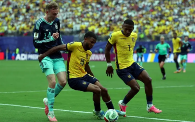 Ecuador hace la épica, vence a Alemania y avanza a la siguiente fase