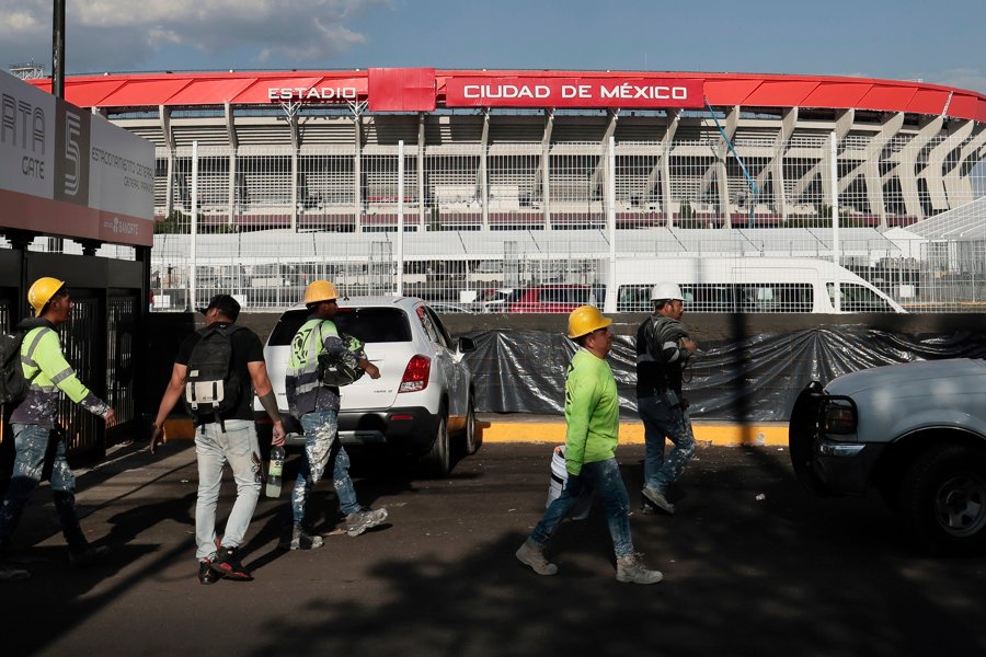 Vivir a las puertas del Estadio Ciudad de México, pero al margen del Mundial