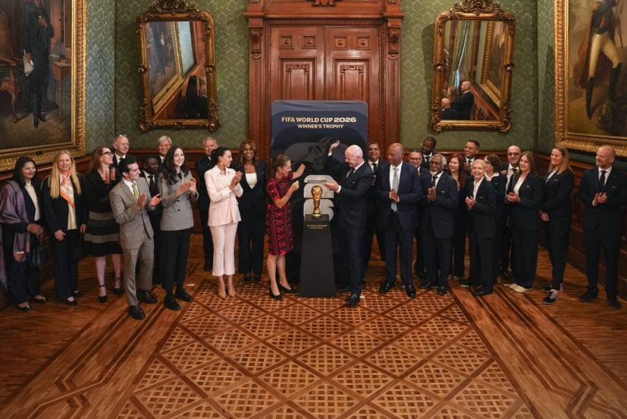 Presidenta Sheinbaum recibe a Gianni Infantino en Palacio Nacional previo al Mundial 2026