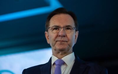 Proponen a Esteban Moctezuma como embajador de México ante la Unión Europea
