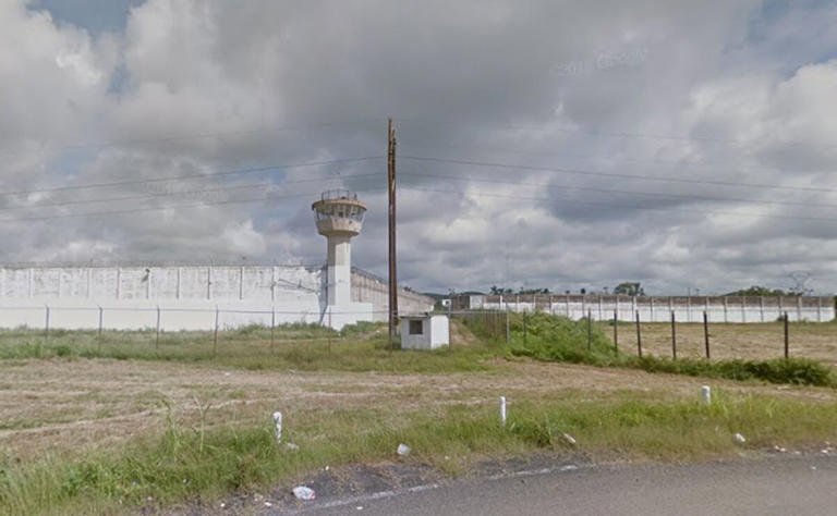 Investigan la muerte de dos internos en centros penitenciarios de Sinaloa