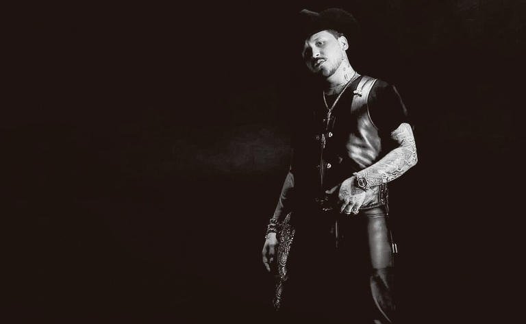 Grupo Forajido frena a Christian Nodal en su intento de registrar «El Forajido» ante el IMPI