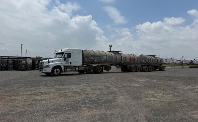Aseguran más de un millón de litros de hidrocarburo en Apodaca