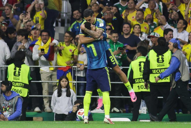 Colombia enciende el Estadio Ciudad de México con victoria ante Uzbekistán