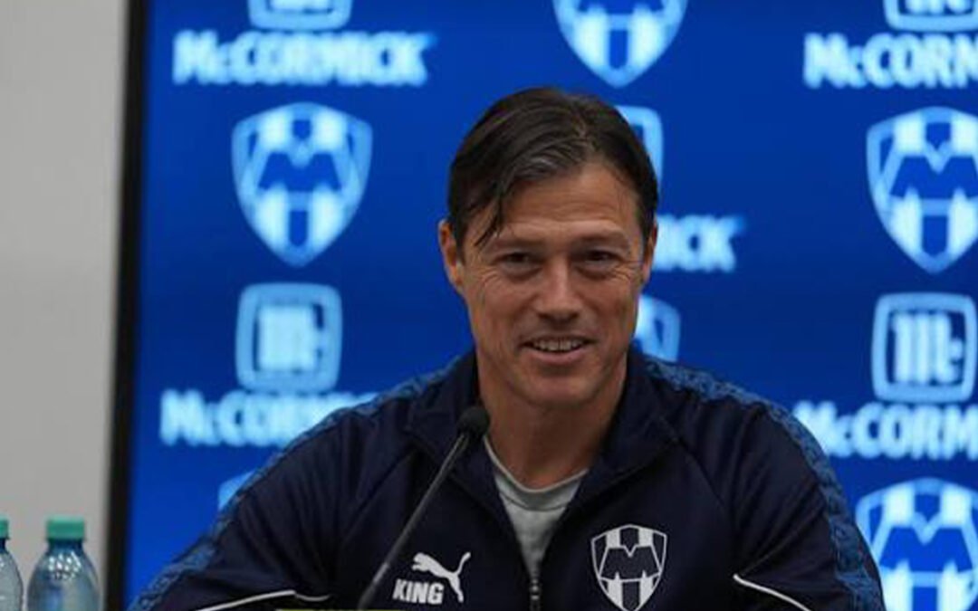 Almeyda critica las pausas de hidratación en el Mundial: “Convierten al futbol en otro deporte”
