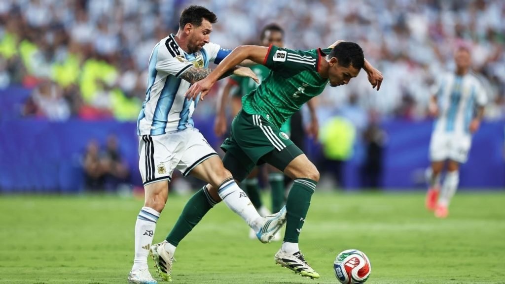 Argelia presenta una queja ante la FIFA contra el arbitraje del partido ante Argentina