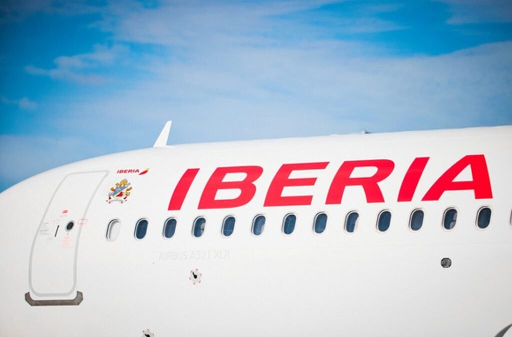 Presenta la aerolínea Iberia su nuevo vuelo Monterrey-Madrid