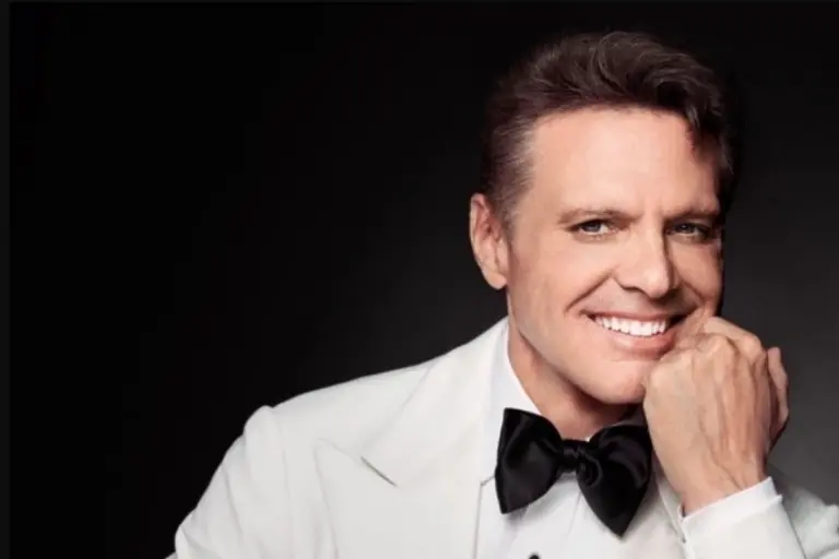 Hospitalizan a Luis Miguel en Nueva York