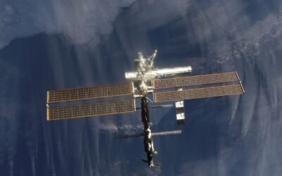 Prepara NASA a la tripulación de la EEI para una posible evacuación ante una fuga de aire