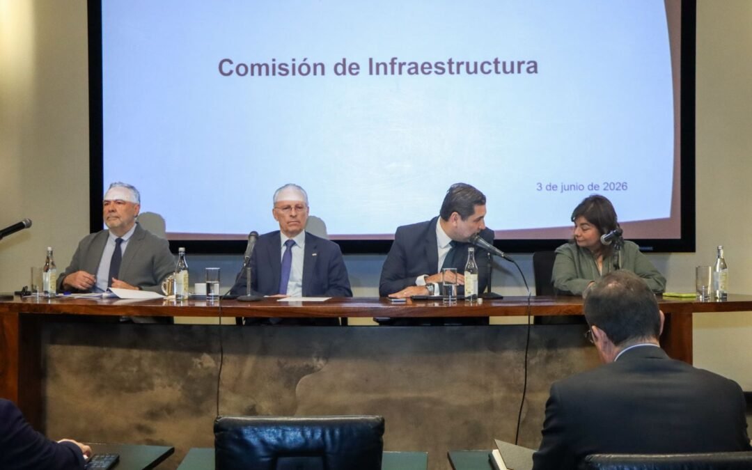 Participaron la Dip. Fed. Meggie Salgado y su colega Alfonso Ramírez Cuéllar en mesa de trabajo del CCE para impulsar la Infraestructura y Desarrollo de México.