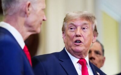 Rechaza Trump promulgar ley de vivienda hasta que el Congreso apruebe reforma electoral