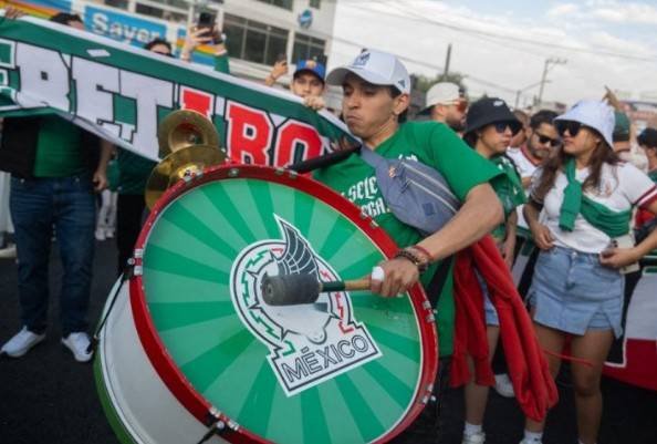 TAS confirma multas a la FMF por expresiones homofóbicas de aficionados