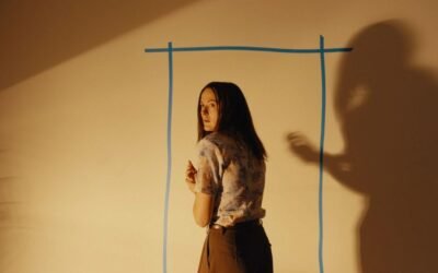 Backrooms logra el mayor debut en la historia de una película de terror original