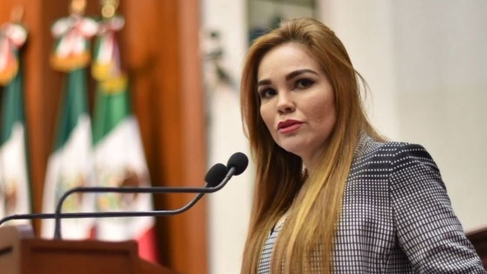 Aclara titular de la GN en Sinaloa que diputada priista que recibió una corona fúnebre, «Sólo tendrá protección en actos oficiales»