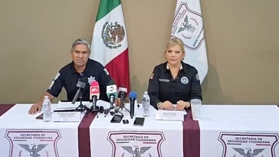 Asesinan a dos agentes estatales de investigación de Baja California