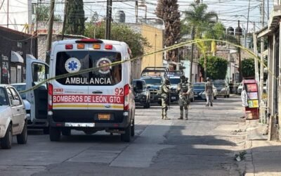 Matan a dos personas dentro de un bar en León